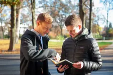 Grnder der Uni Bamberg brten ber ihrer Grndungsidee.