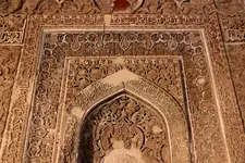 Abarquh (Iran), mausoleum of Pir-i Hamza Sabzpush, upper part of the mihrab with extensive traces of polychromy.