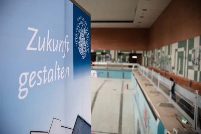 Kommende Woche kann es losgehen mit den Bauarbeiten. Ab dem Wintersemester 2026/27 sollen dann die ersten Sportkurse im neuen Universit?tssportzentrum stattfinden. 