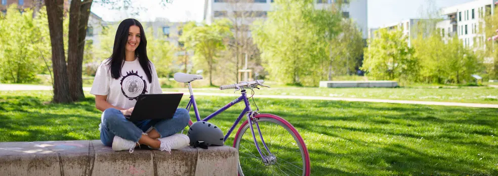 Studierende auf dem Bamberger Campus